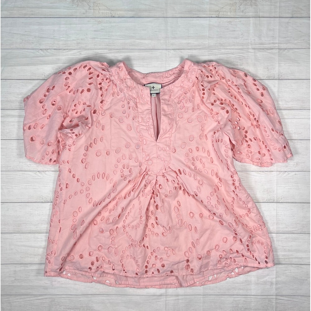 Tuckernuck Pink Salt Eyelet‎ Finley Flutter Sleeve Blouse Large Split Neck